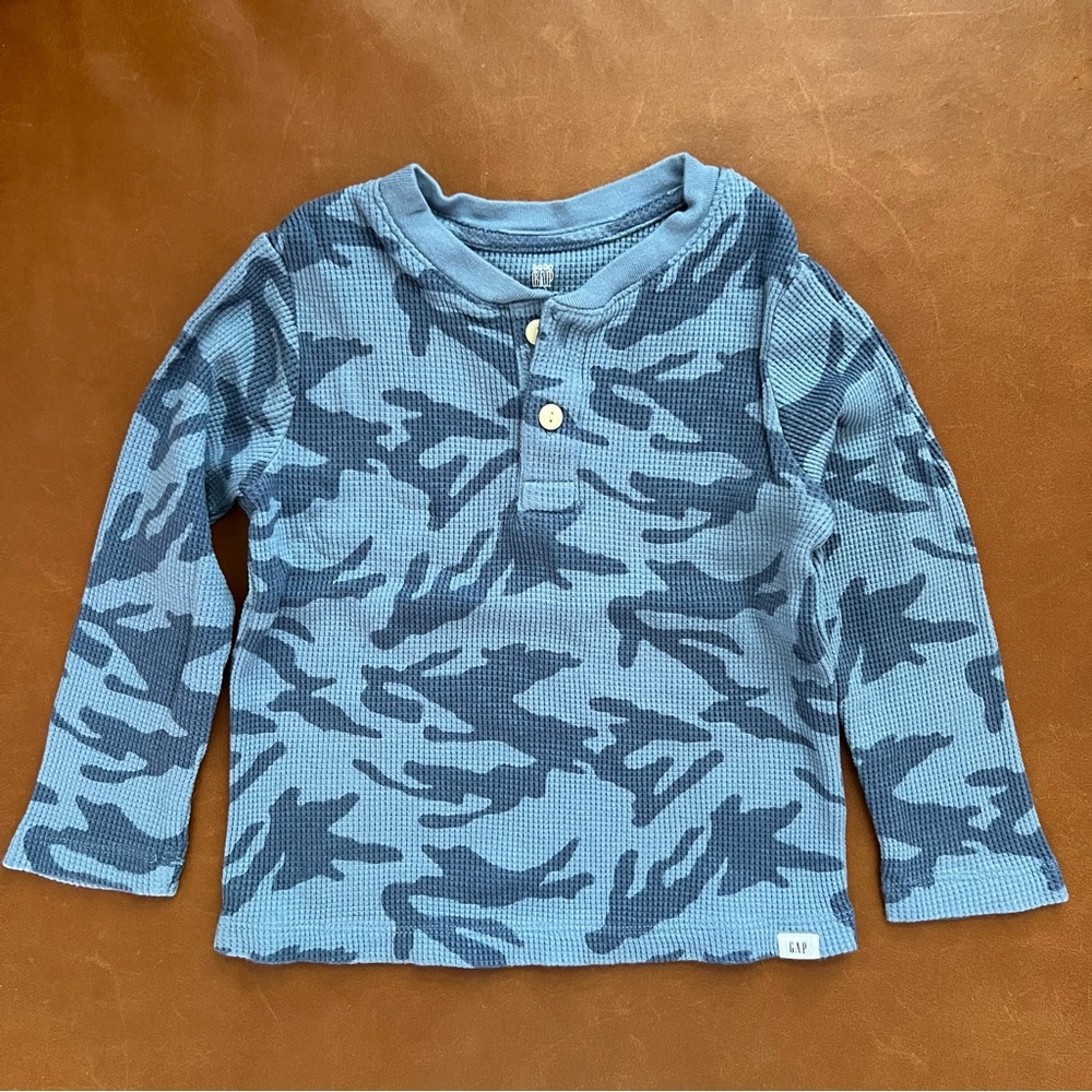 GAP Baby Blue Camouflage Thermal Cotton Henley, 3T